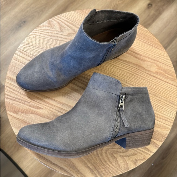 Maurices Gray Ankle Booties with Suede Texture and Side Zipper - Picture 1 of 7